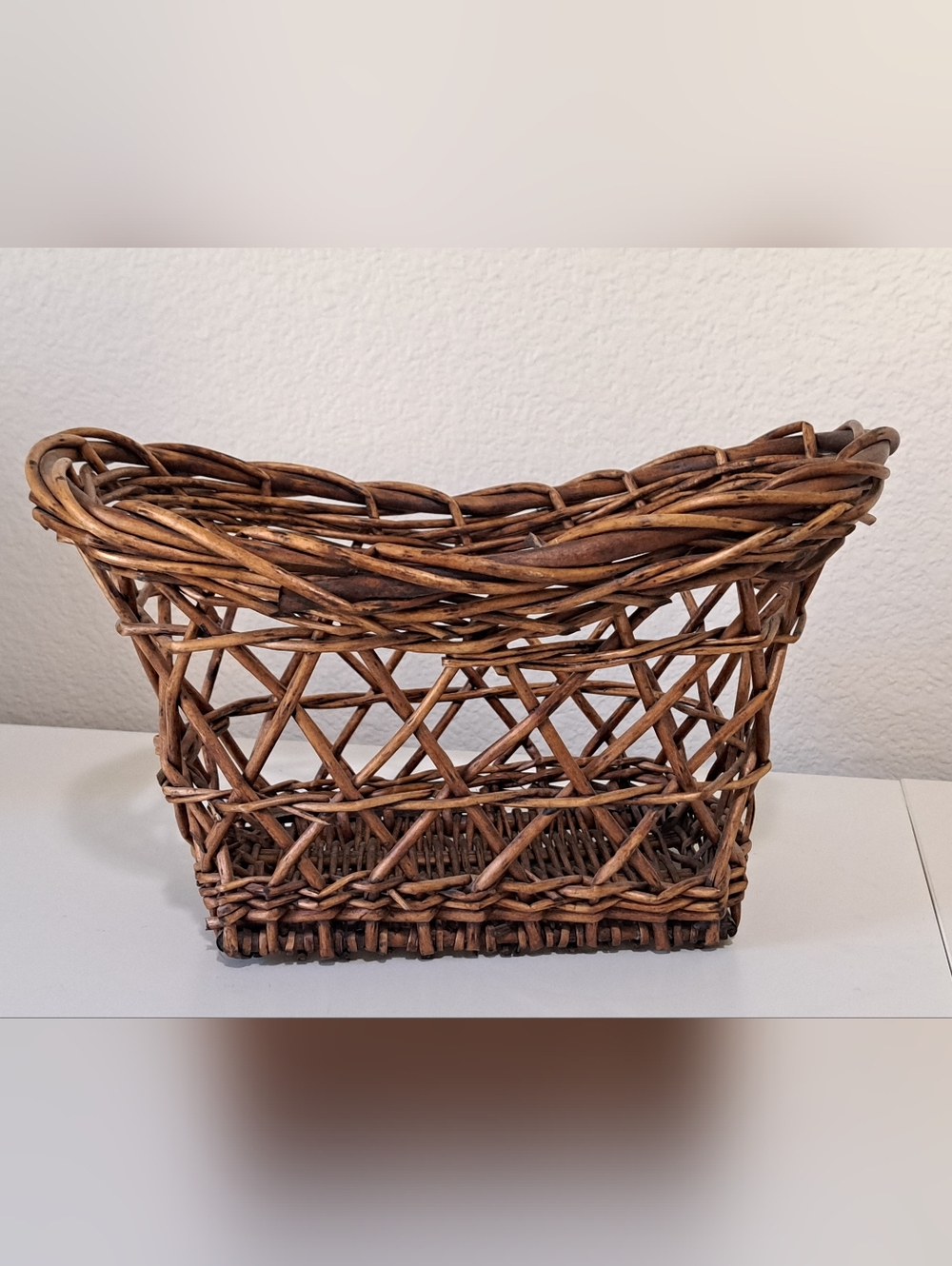Decorative Open Weave Basket (apples not included) - Picture 2 of 10
